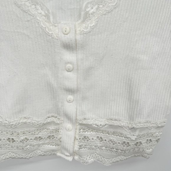 UO Darcy White Cropped Cardigan Women’s S Ribbed Lace Crochet Trim Coquette - Picture 8 of 11